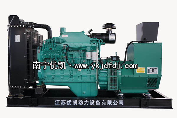 東風(fēng)康明斯系列發(fā)電機(jī)組